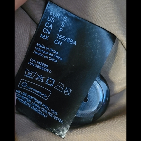 NWT H&M FAUX FUR COAT SIZE SMALL - Picture 10 of 11